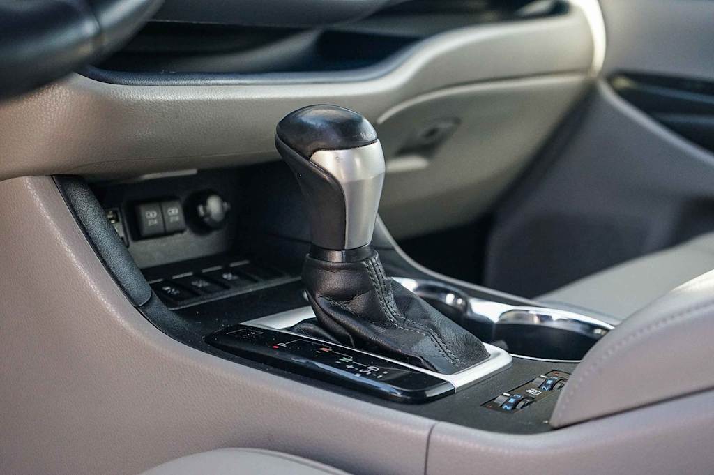 Thumbnail: 2017 Toyota Highlander - 13