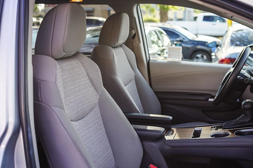 Thumbnail: 2024 Toyota Sienna - 10