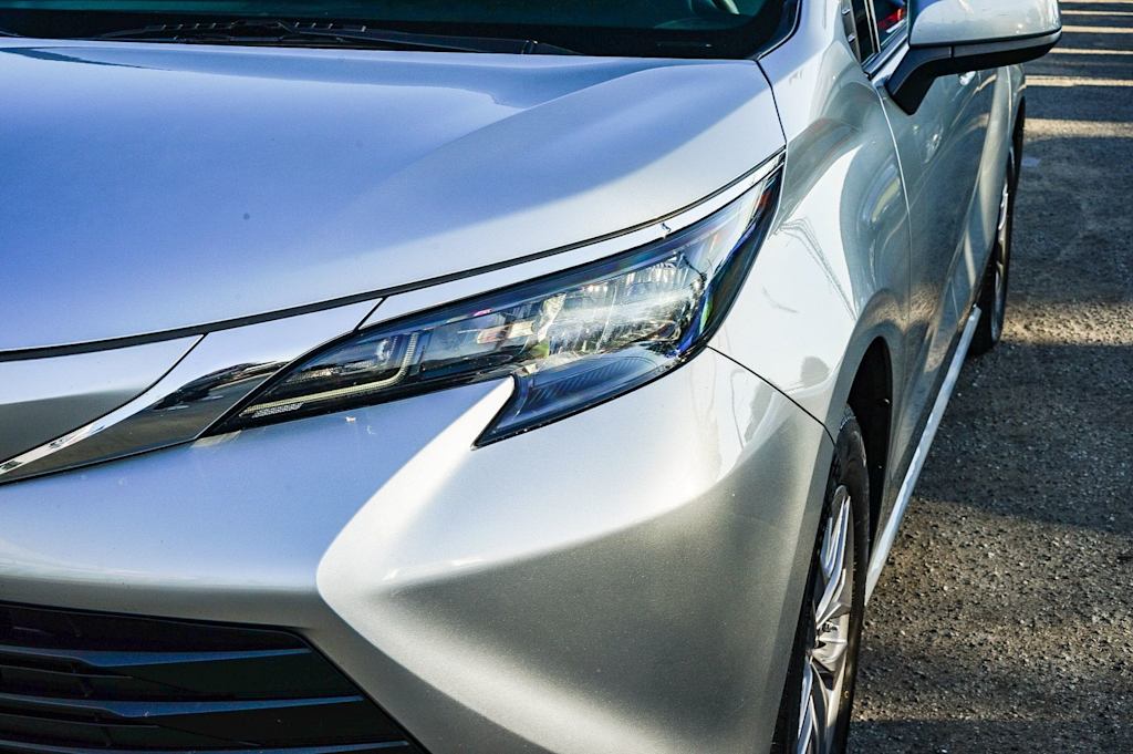 Thumbnail: 2024 Toyota Sienna - 20