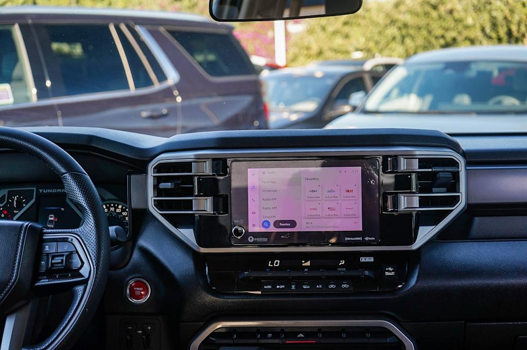 Thumbnail: 2024 Toyota Tundra - 11