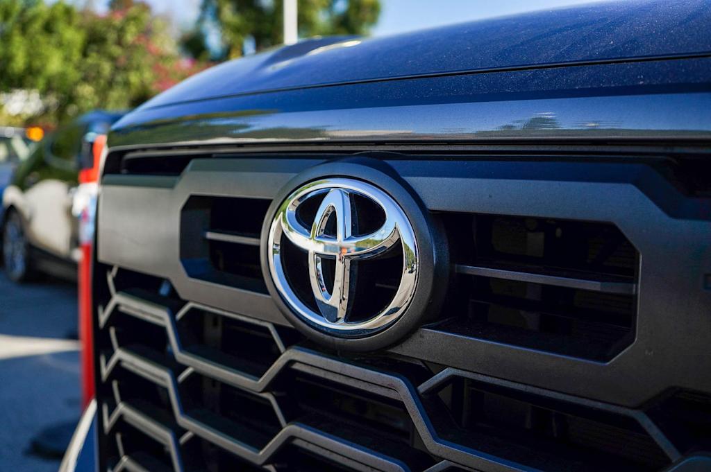 Thumbnail: 2024 Toyota Tundra - 6