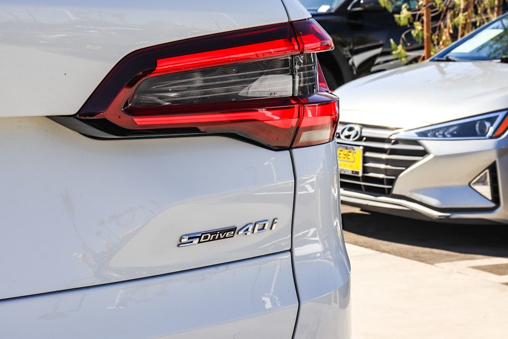 Thumbnail: 2021 BMW X5 - 22