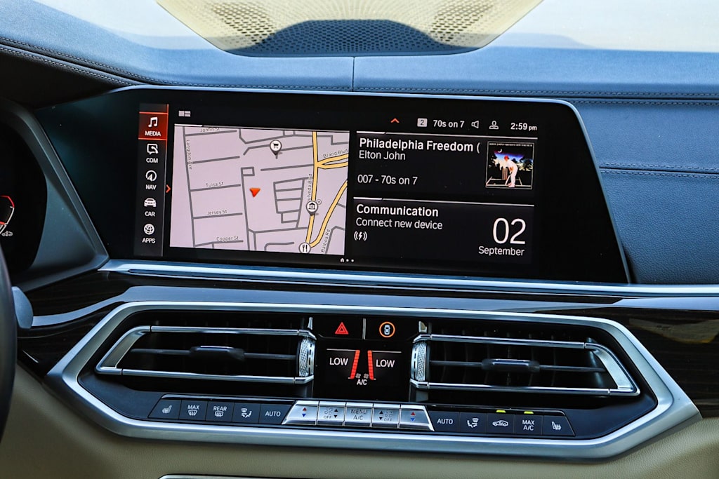 Thumbnail: 2021 BMW X5 - 24
