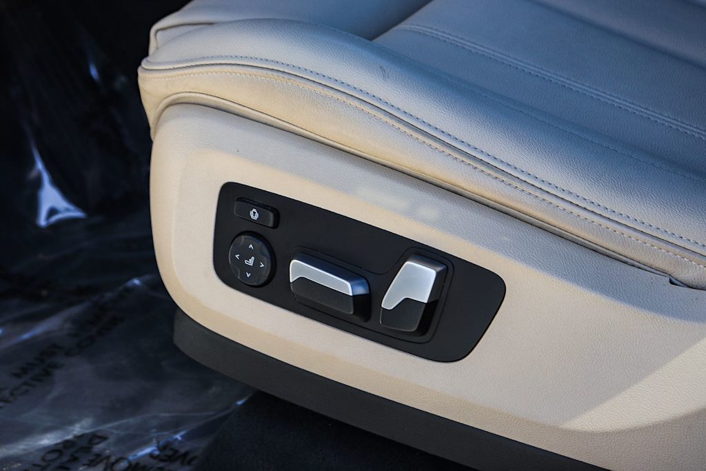 Thumbnail: 2021 BMW X5 - 25
