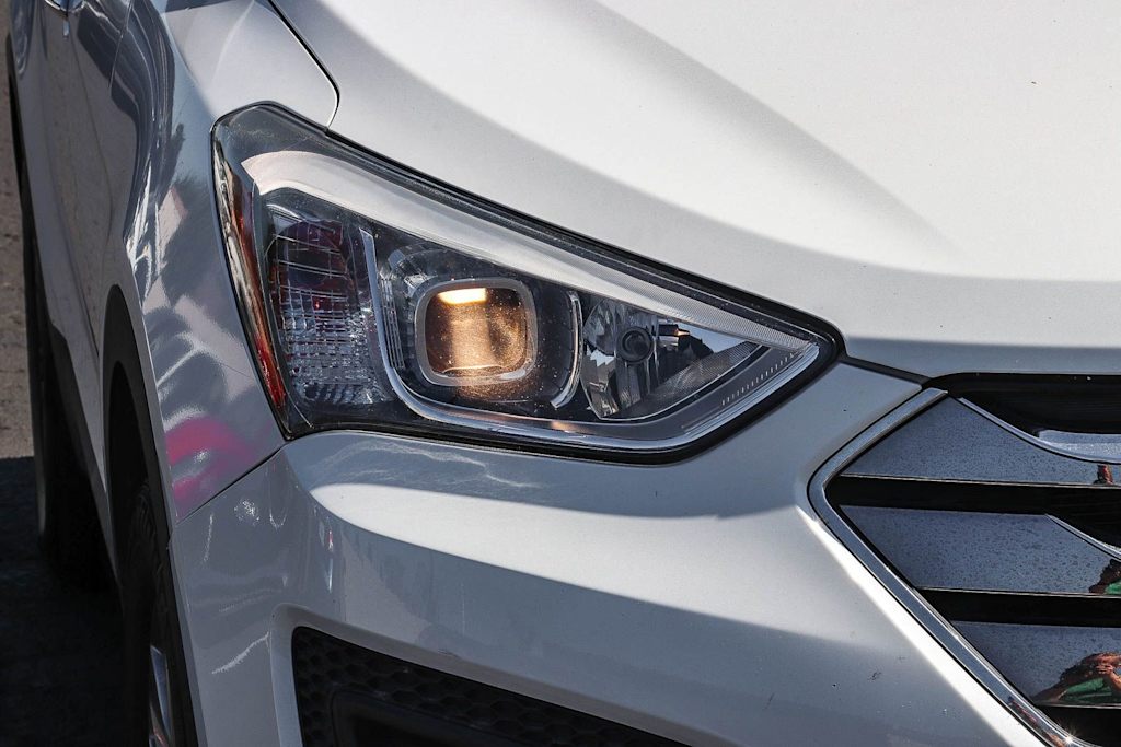 Thumbnail: 2014 Hyundai Santa Fe - 8