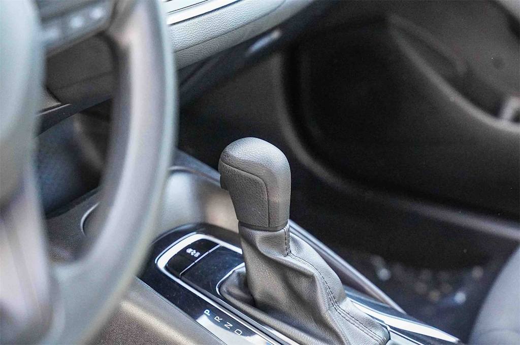 Thumbnail: 2022 Toyota Corolla - 14