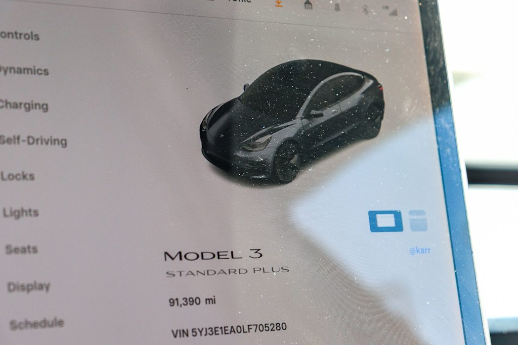 Thumbnail: 2020 Tesla Model 3 - 25