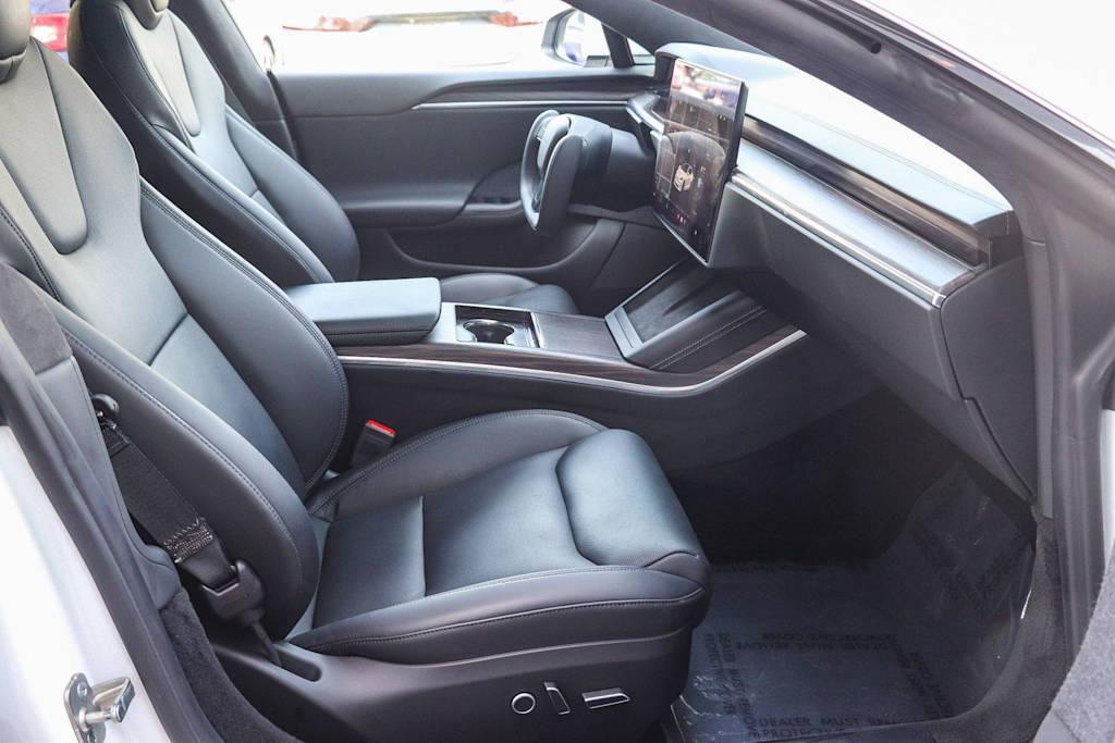 Thumbnail: 2022 Tesla Model S - 9