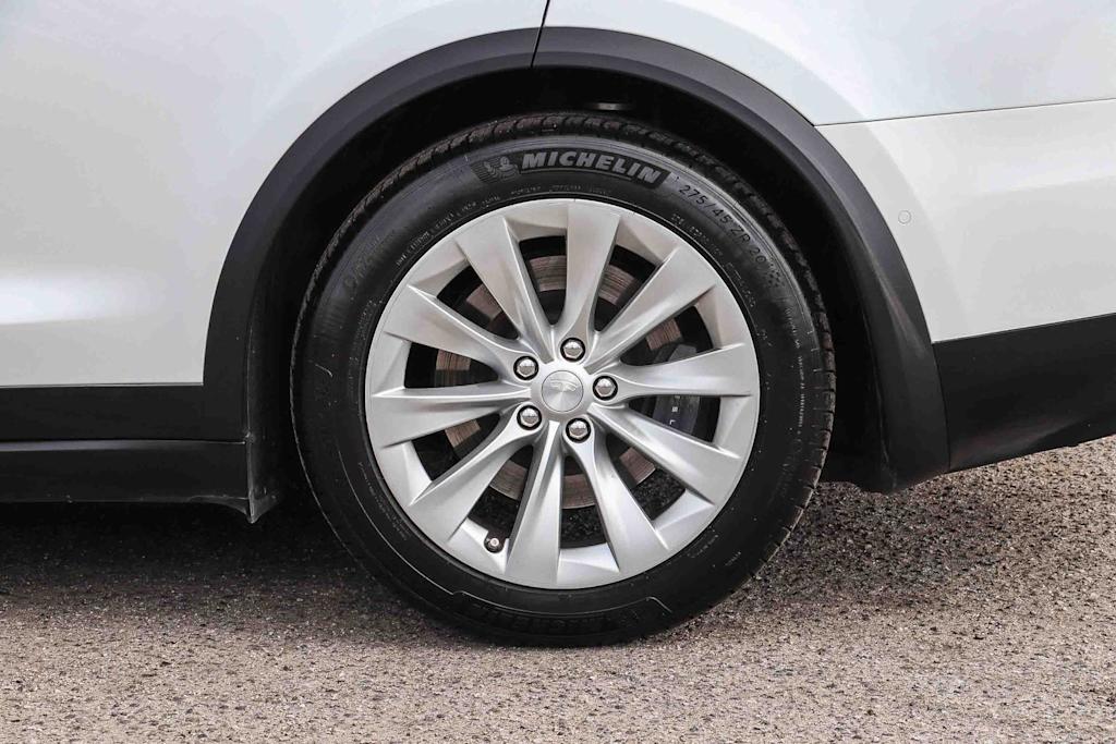 Thumbnail: 2019 Tesla Model X - 7