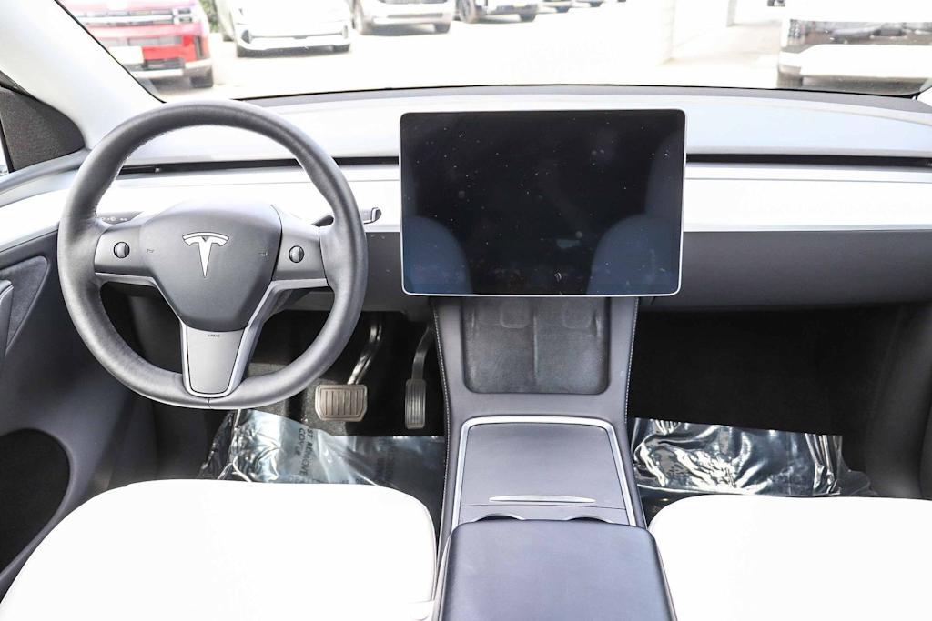 Thumbnail: 2023 Tesla Model Y - 2