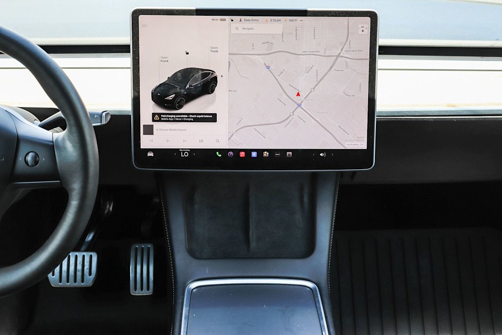 Thumbnail: 2023 Tesla Model Y - 8