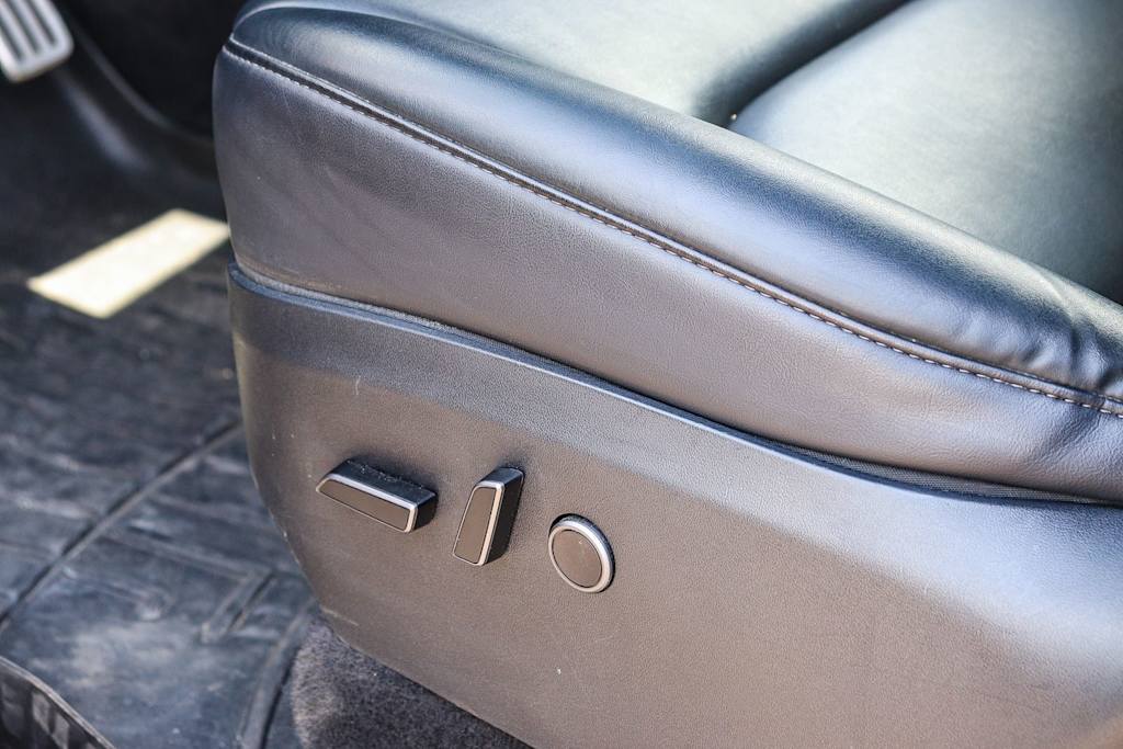 Thumbnail: 2023 Tesla Model Y - 20