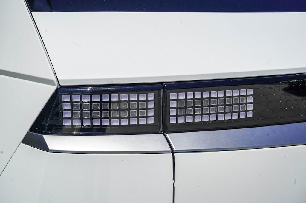 Thumbnail: 2026 Hyundai Ioniq 5 - 17