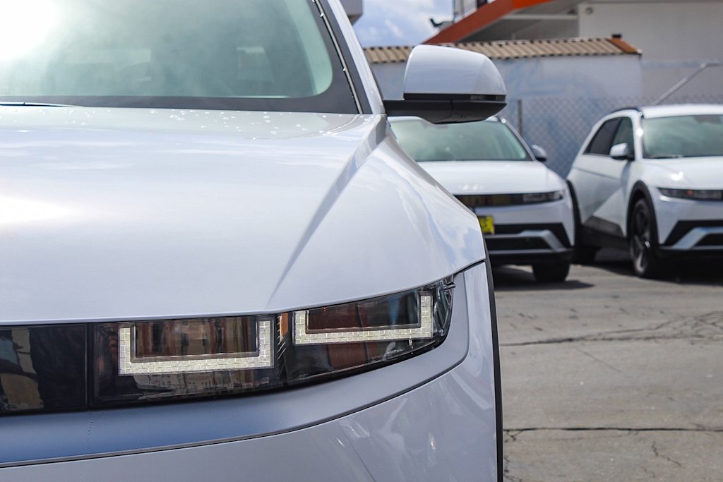 Thumbnail: 2025 Hyundai Ioniq 5 - 13