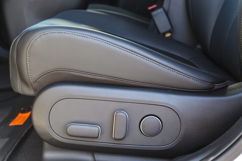 Thumbnail: 2025 Hyundai Ioniq 5 - 18