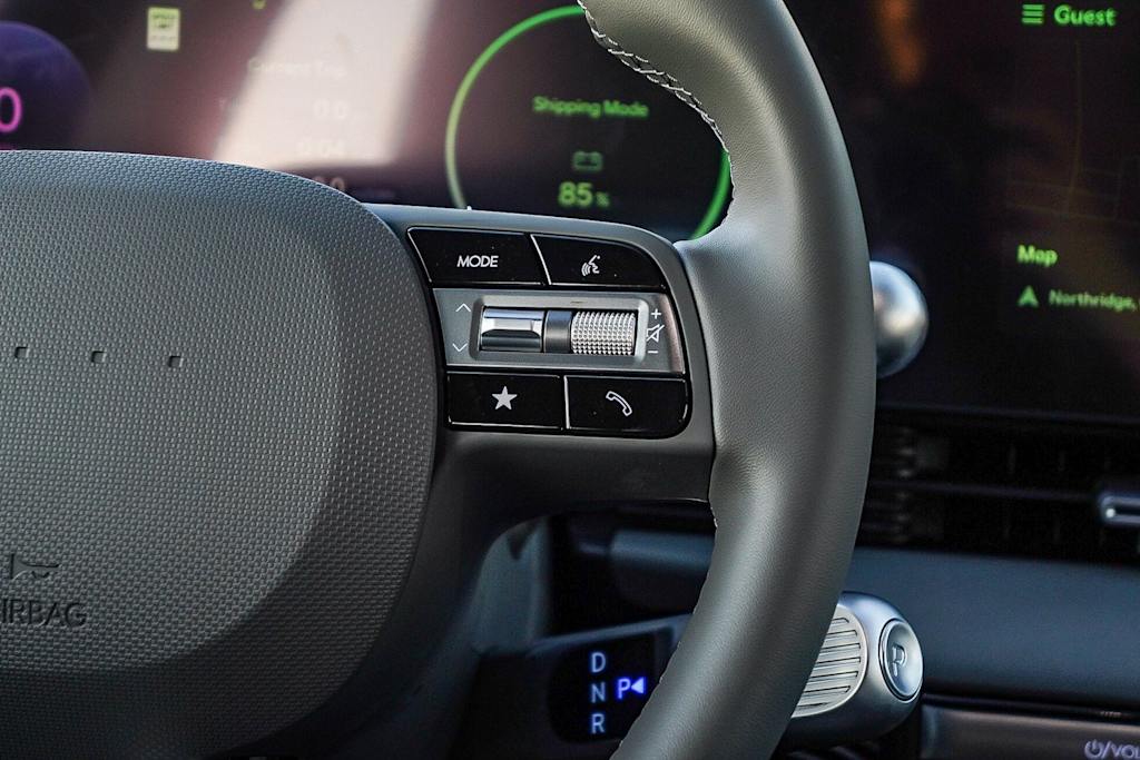 Thumbnail: 2026 Hyundai Ioniq 5 - 22