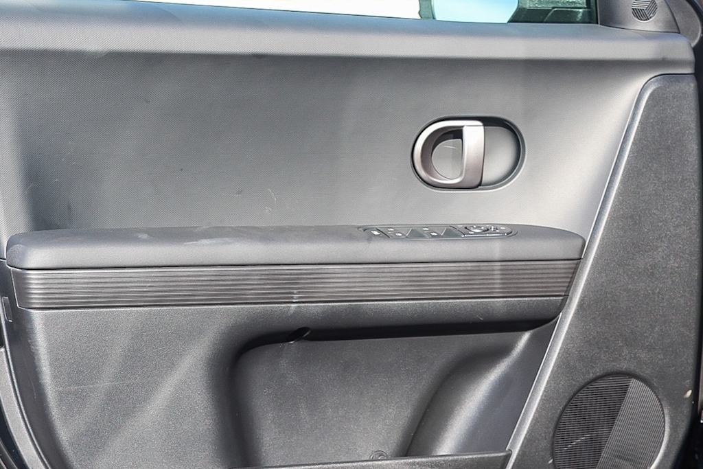 Thumbnail: 2025 Hyundai Ioniq 5 - 20