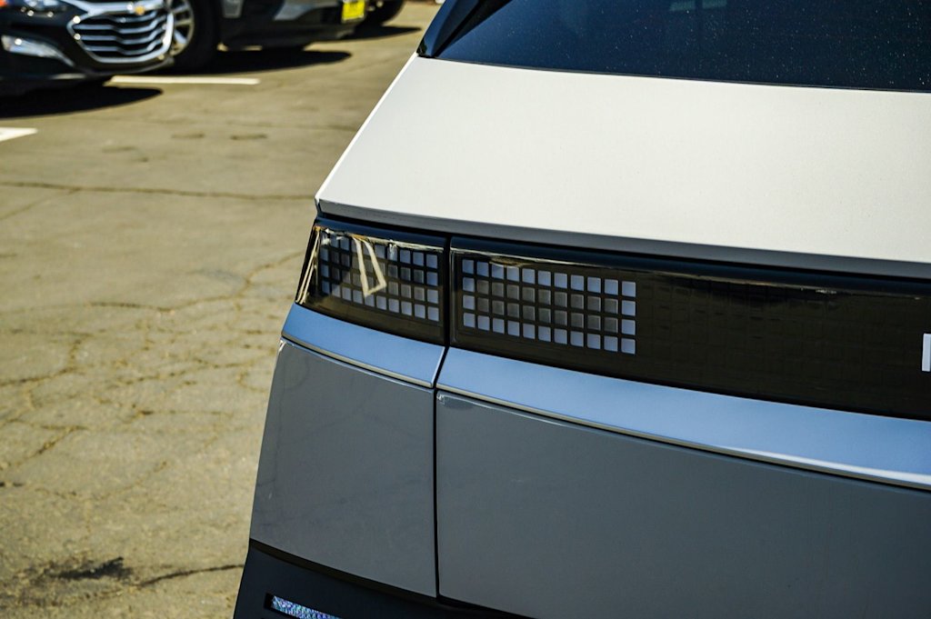 Thumbnail: 2026 Hyundai Ioniq 5 - 6