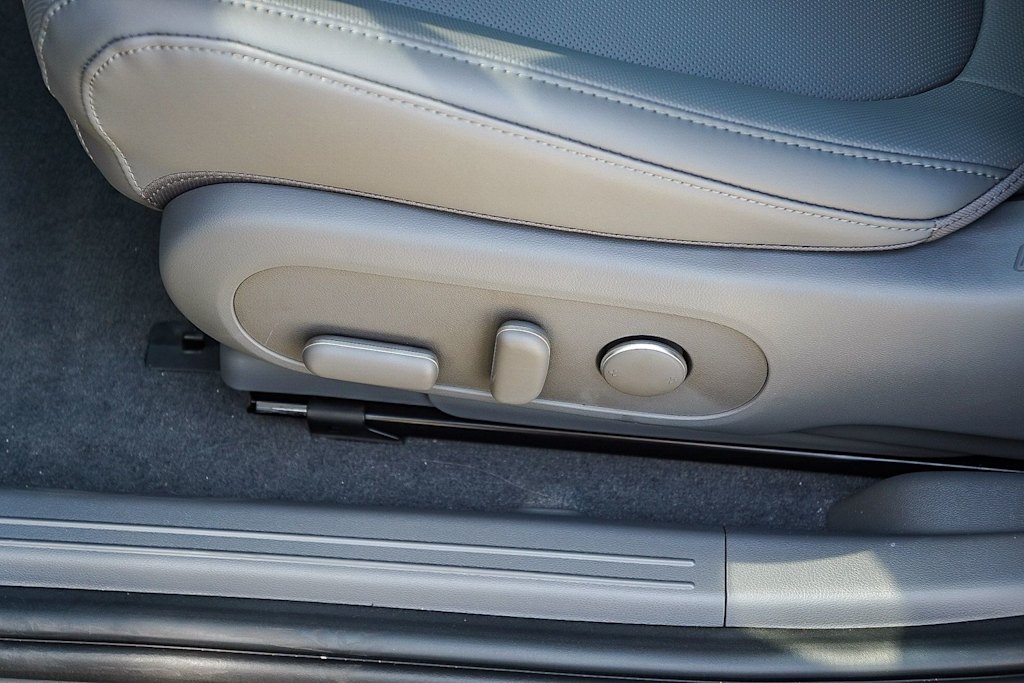 Thumbnail: 2026 Hyundai Ioniq 5 - 24
