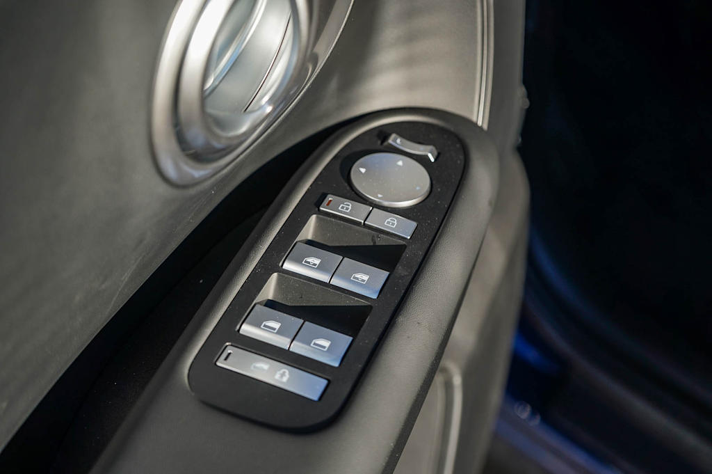 Thumbnail: 2026 Hyundai Ioniq - 22