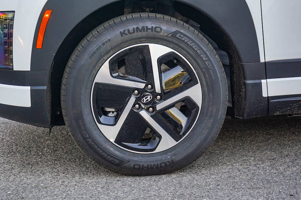 Thumbnail: 2026 Hyundai Ioniq - 17