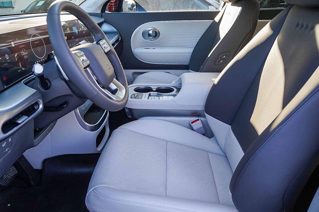 Thumbnail: 2026 Hyundai Ioniq - 10