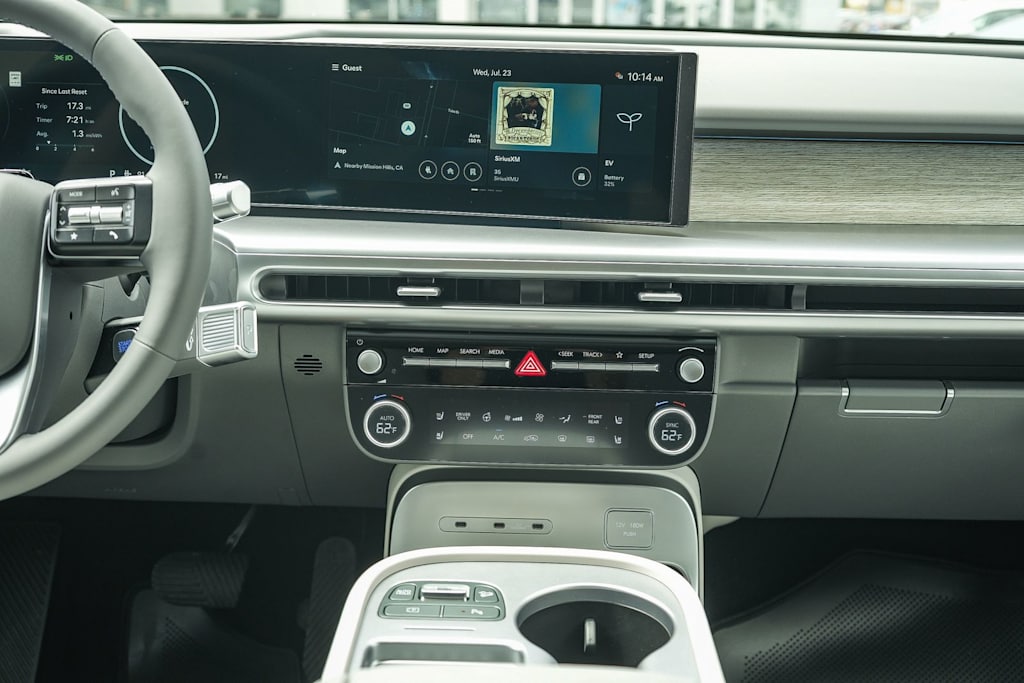 Thumbnail: 2026 Hyundai Ioniq - 9
