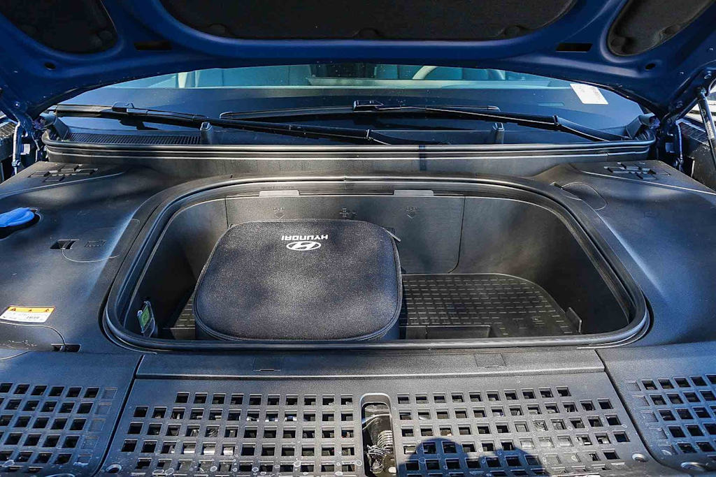 Thumbnail: 2026 Hyundai Ioniq - 8