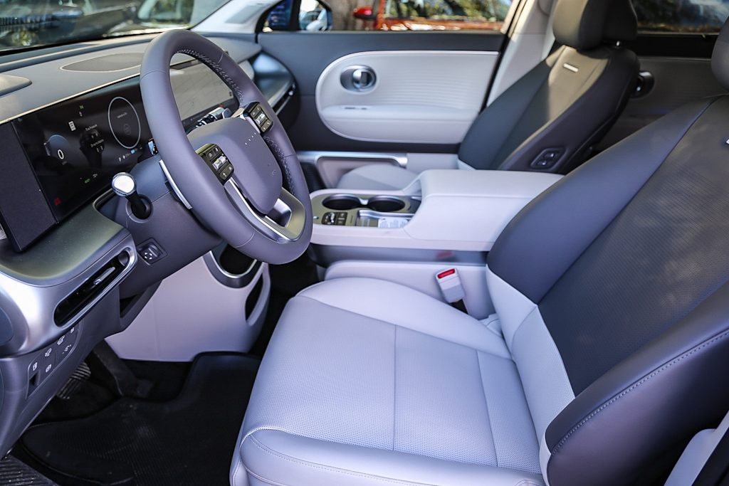 Thumbnail: 2026 Hyundai Ioniq - 10