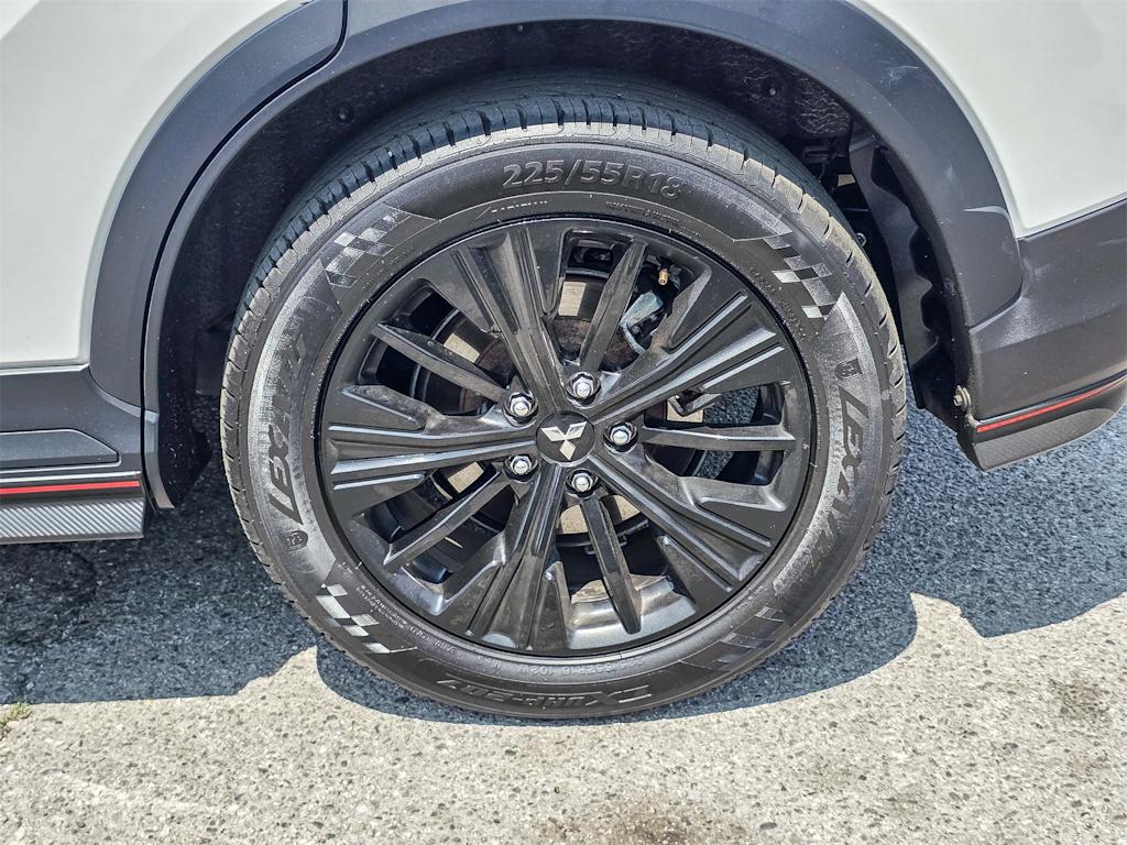 Thumbnail: 2019 Mitsubishi Eclipse Cross - 6