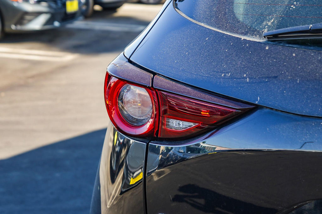 Thumbnail: 2017 Mazda CX-5 - 9