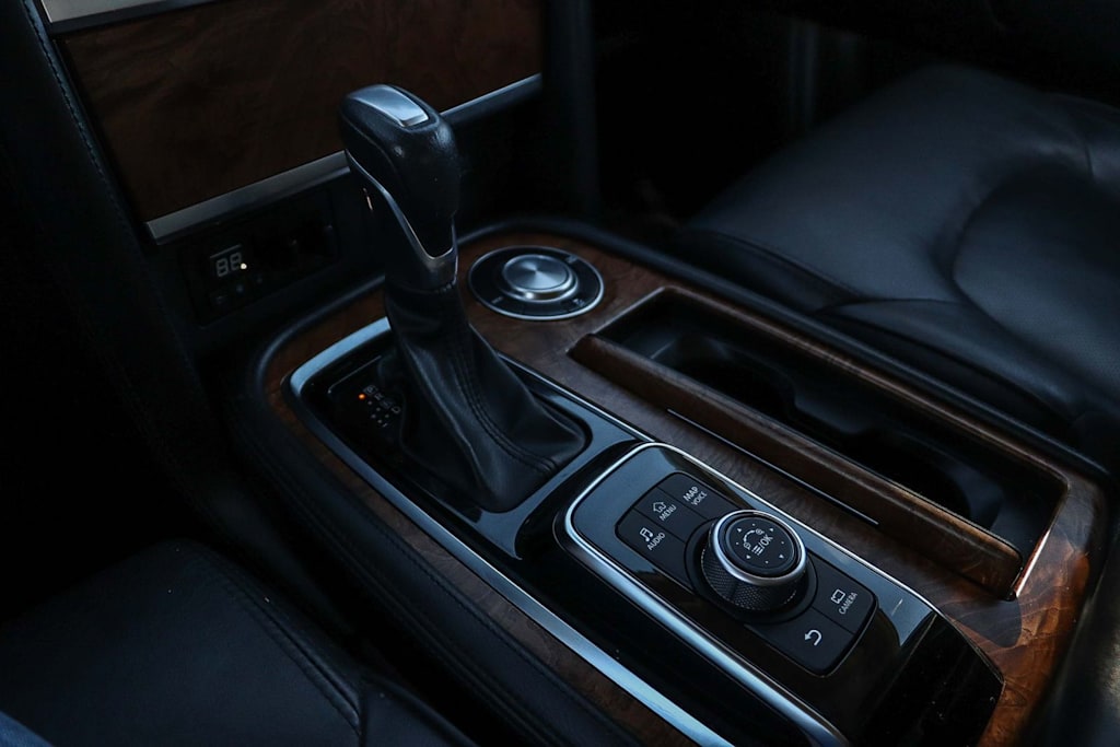 Thumbnail: 2021 Nissan Armada - 27