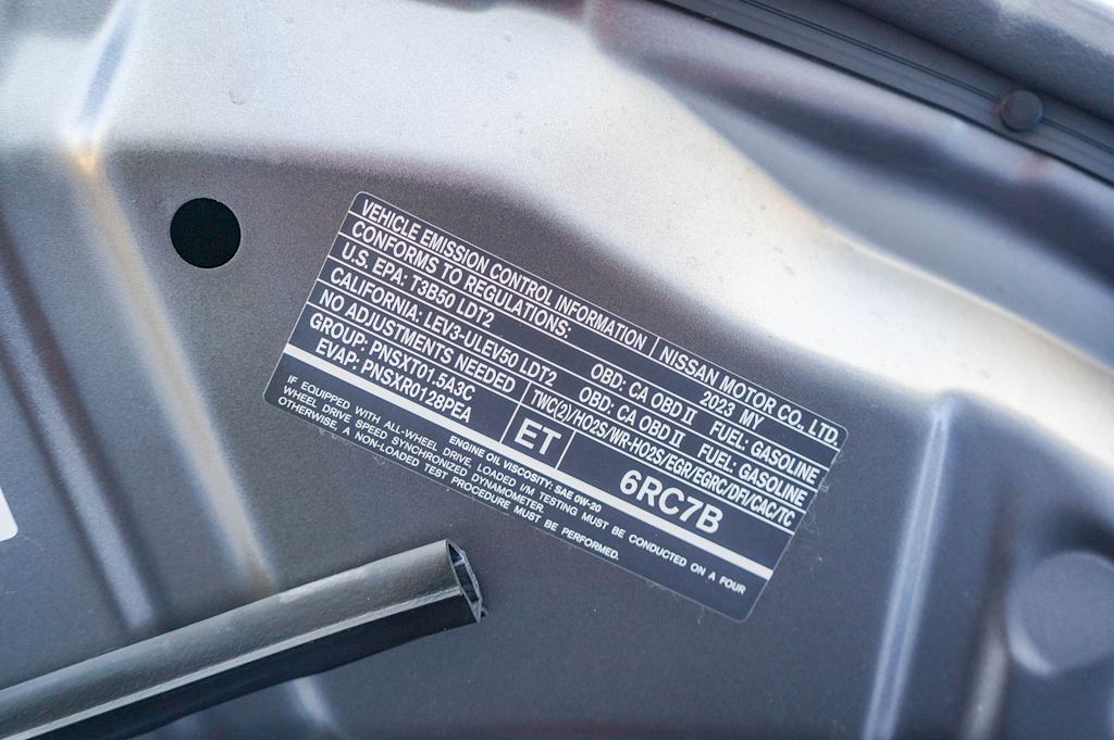 Thumbnail: 2023 Nissan Rogue - 15