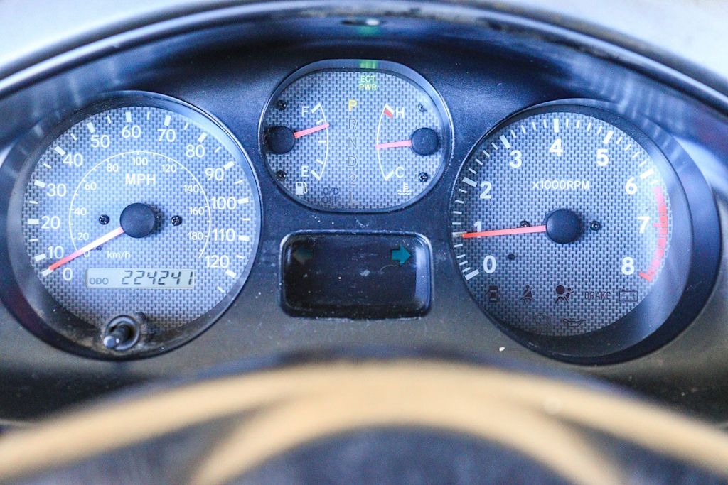 Thumbnail: 2000 Toyota RAV4 - 25