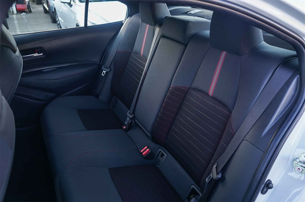 Thumbnail: 2024 Toyota Corolla - 10