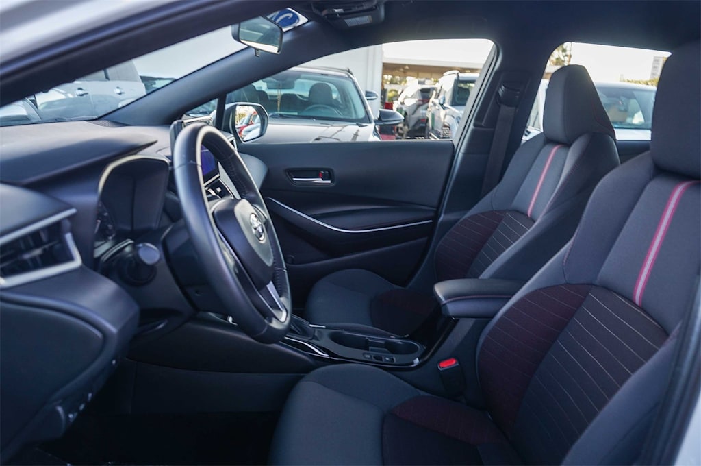 Thumbnail: 2024 Toyota Corolla - 9