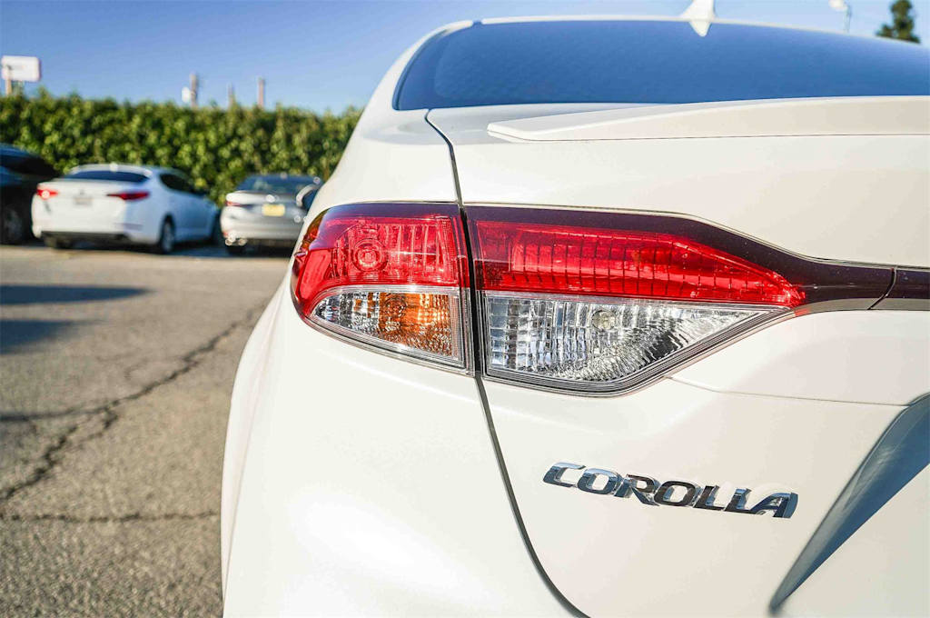 Thumbnail: 2024 Toyota Corolla - 18