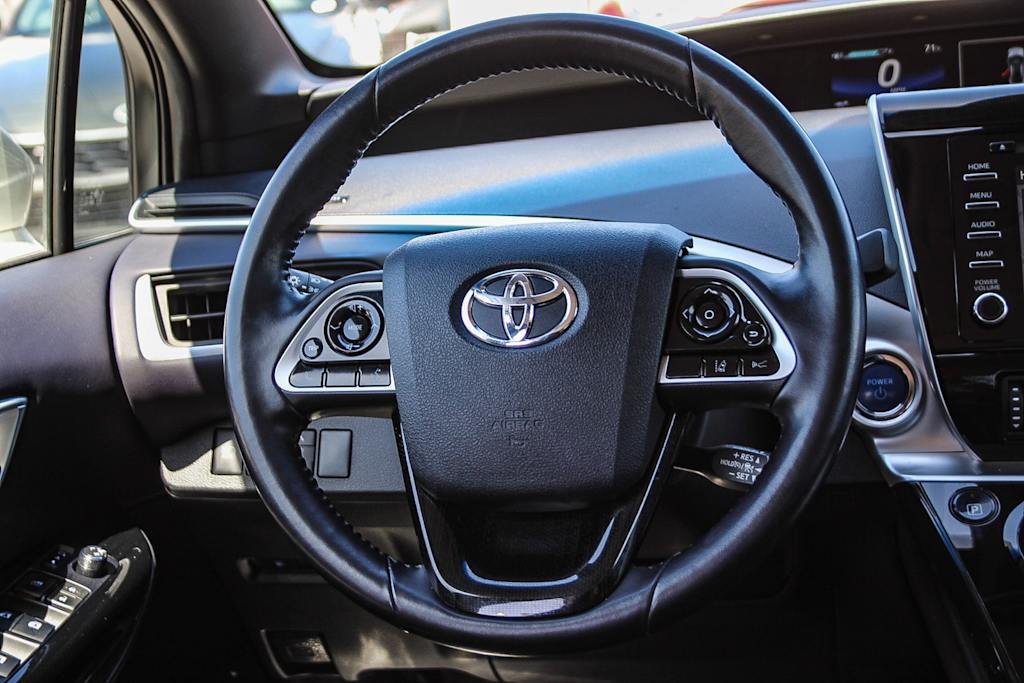 Thumbnail: 2019 Toyota Mirai - 8