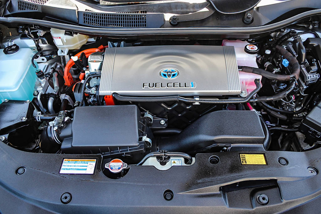 Thumbnail: 2019 Toyota Mirai - 7