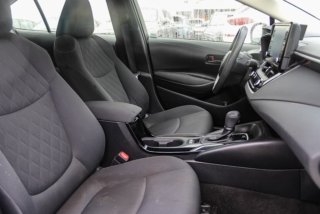2022 Toyota Corolla LE 10