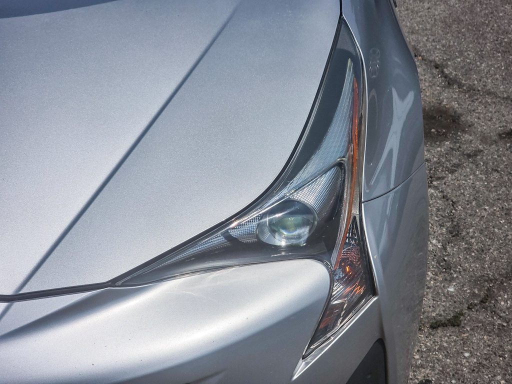 Thumbnail: 2016 Toyota Prius - 11