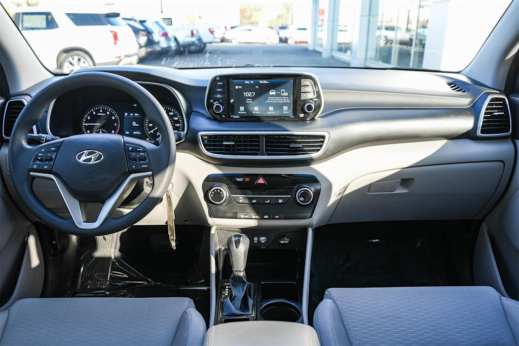 2021 Hyundai Tucson SE 2