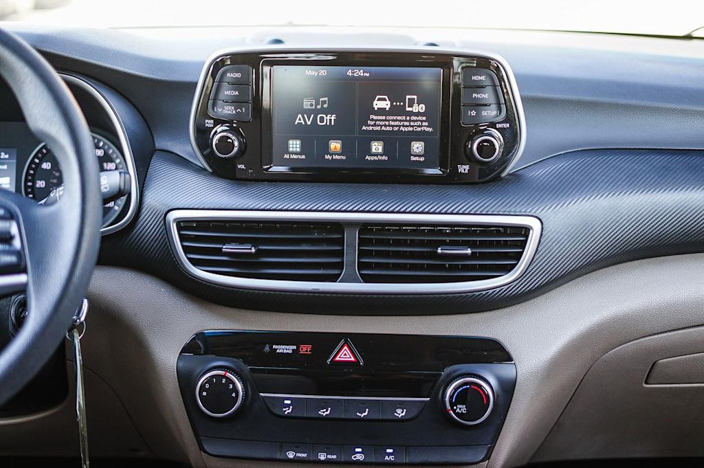 Thumbnail: 2019 Hyundai Tucson - 13
