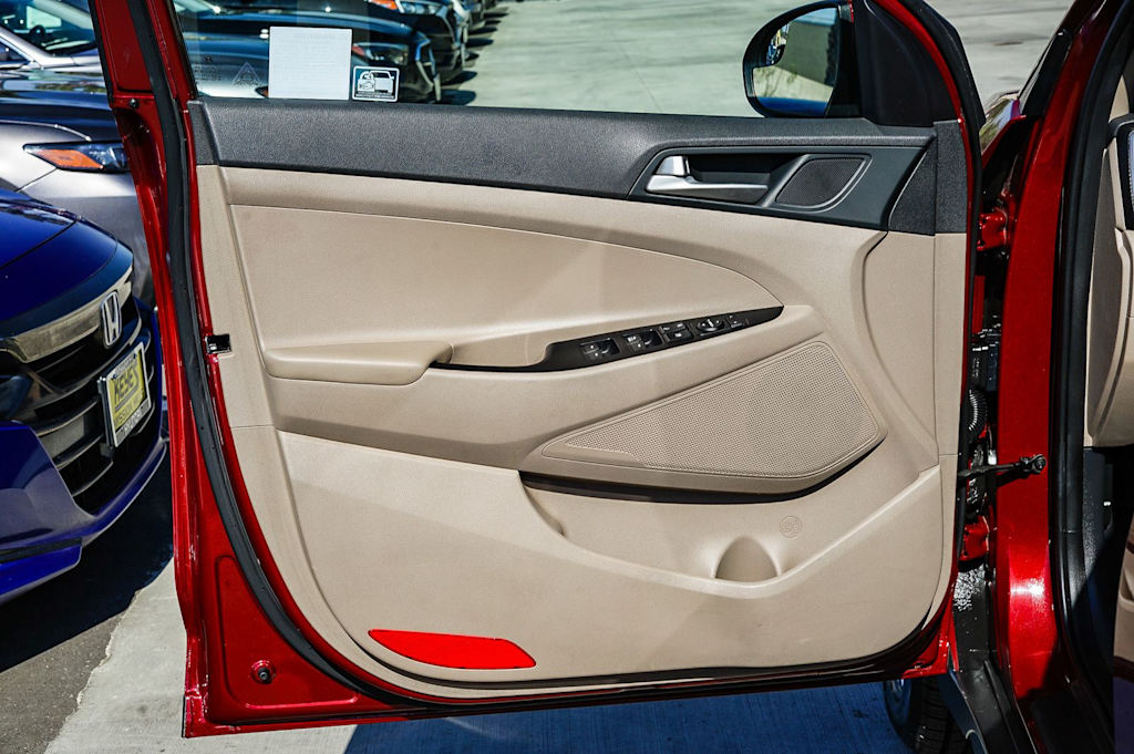 Thumbnail: 2019 Hyundai Tucson - 25