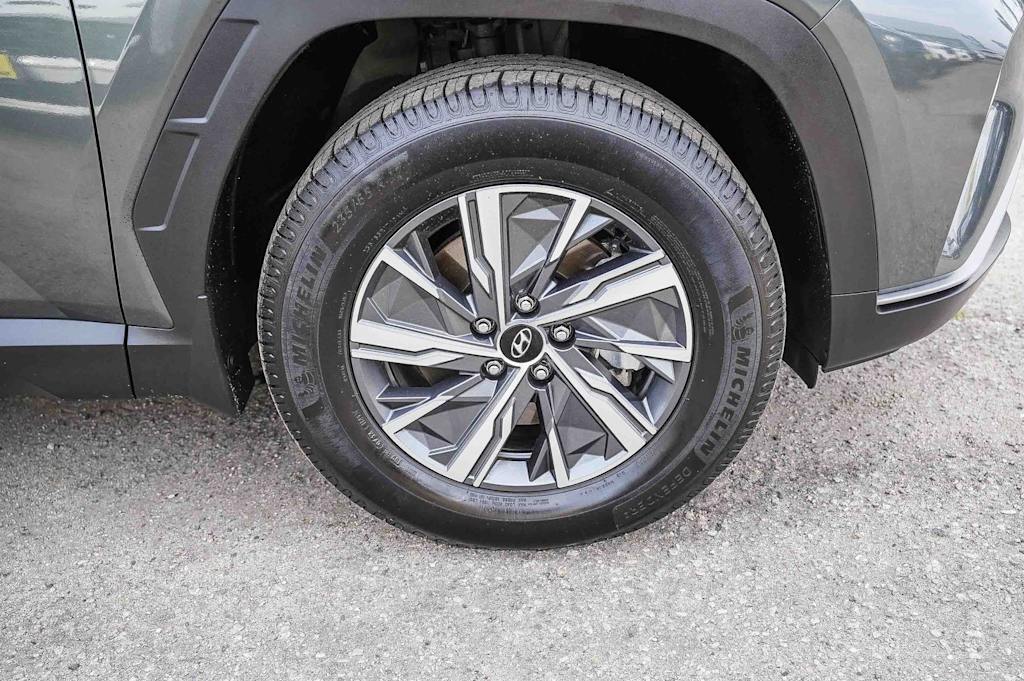 Thumbnail: 2024 Hyundai Tucson - 6