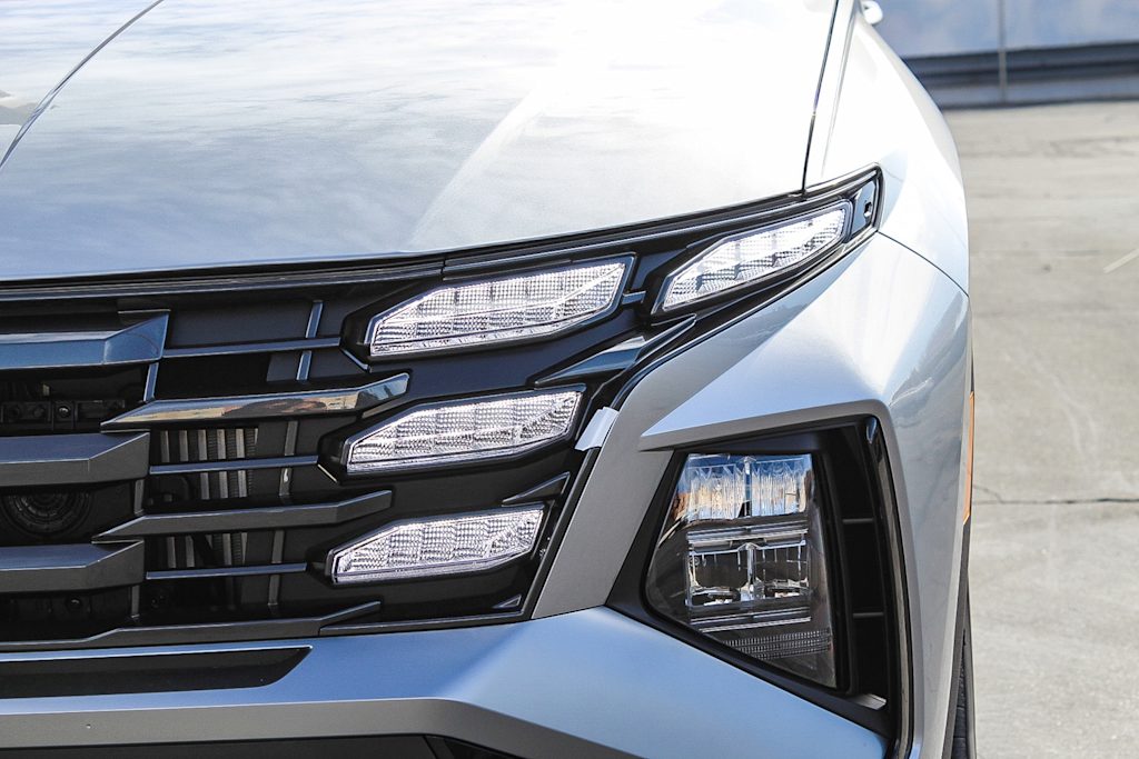 Thumbnail: 2025 Hyundai Tucson - 19