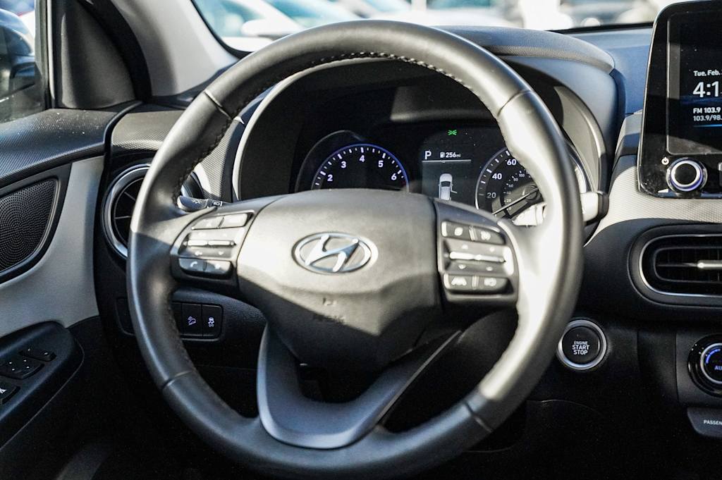 Thumbnail: 2023 Hyundai Kona - 9