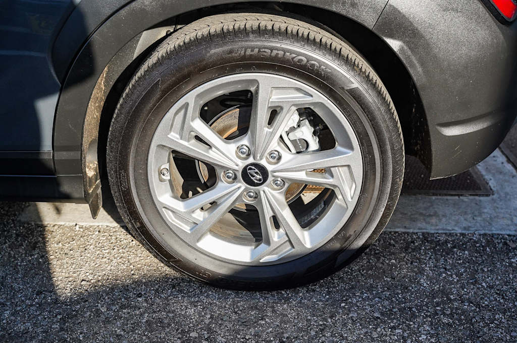 Thumbnail: 2023 Hyundai Kona - 20