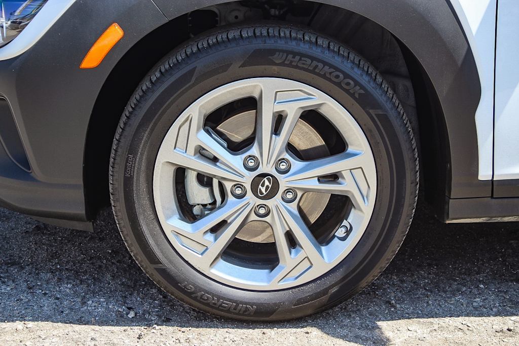 2022 Hyundai Kona SEL 9
