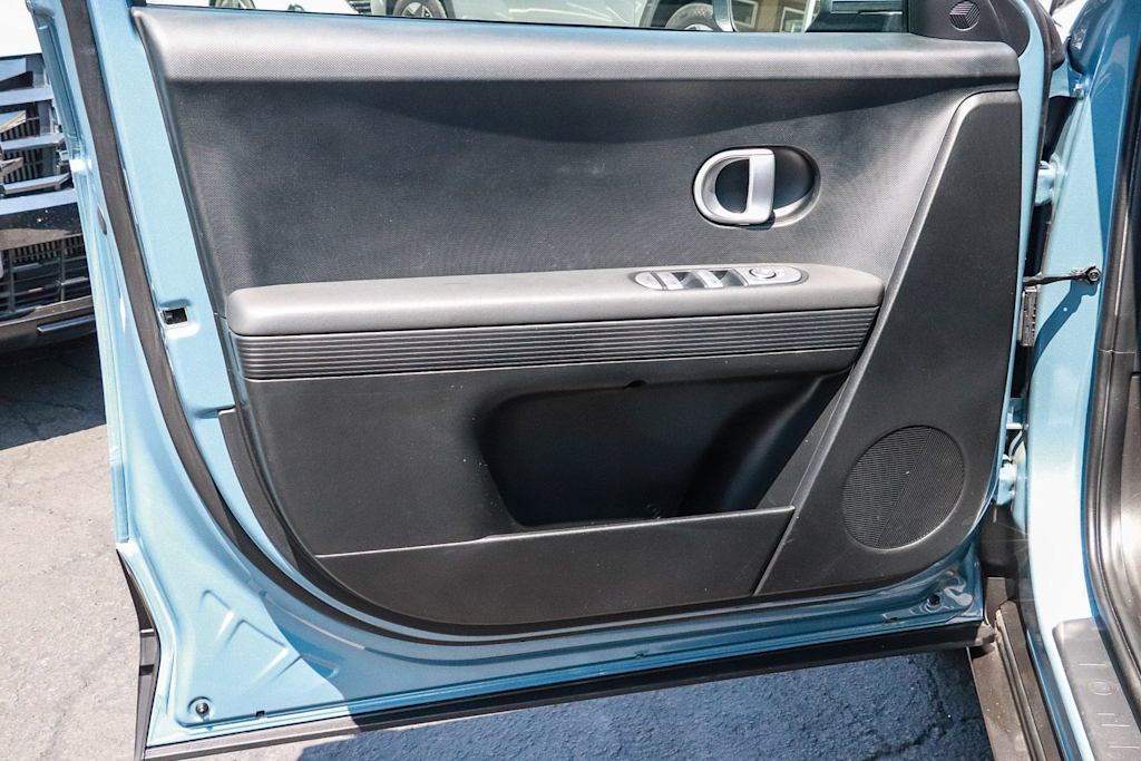 Thumbnail: 2024 Hyundai Ioniq 5 - 24